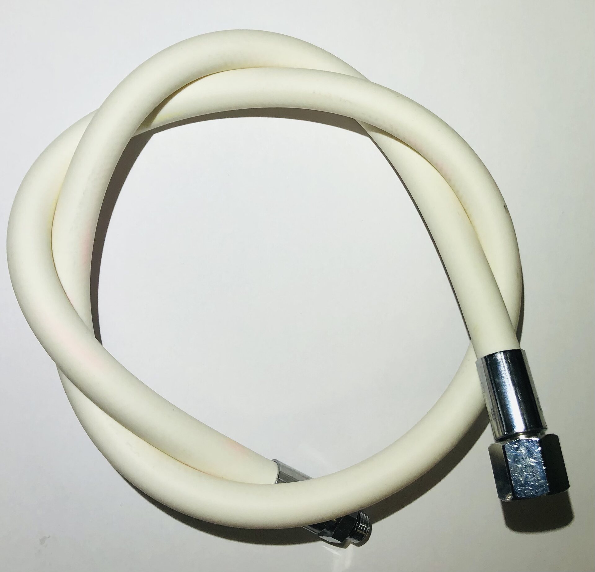 Gummin low pressure hose with 3/8 "thread, svart . Vit