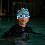 Finis Pimeässä hohtavat uimalasit 4-12-vuotiaille