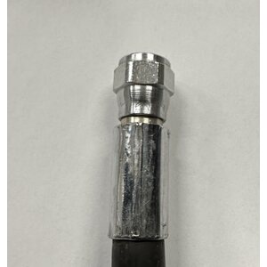 Pressure gauge hose 80 cm with easy-to-turn connector.